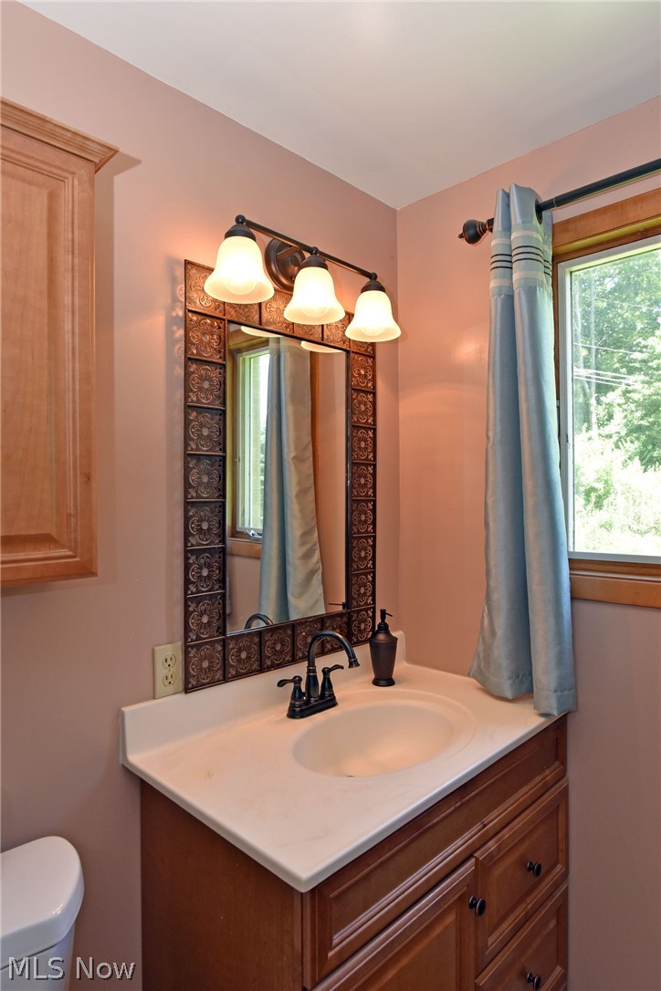 5475 Everhard Road Northwest Canton, OH 44718 - Photo 24 of 32 Partial view of the master bath.