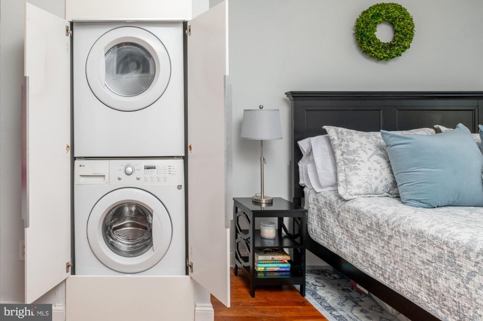 1701 16th Street Northwest, Unit 802 Washington, DC 20009 - Photo 13 of 33 a close view of a livingroom with washer and dryer