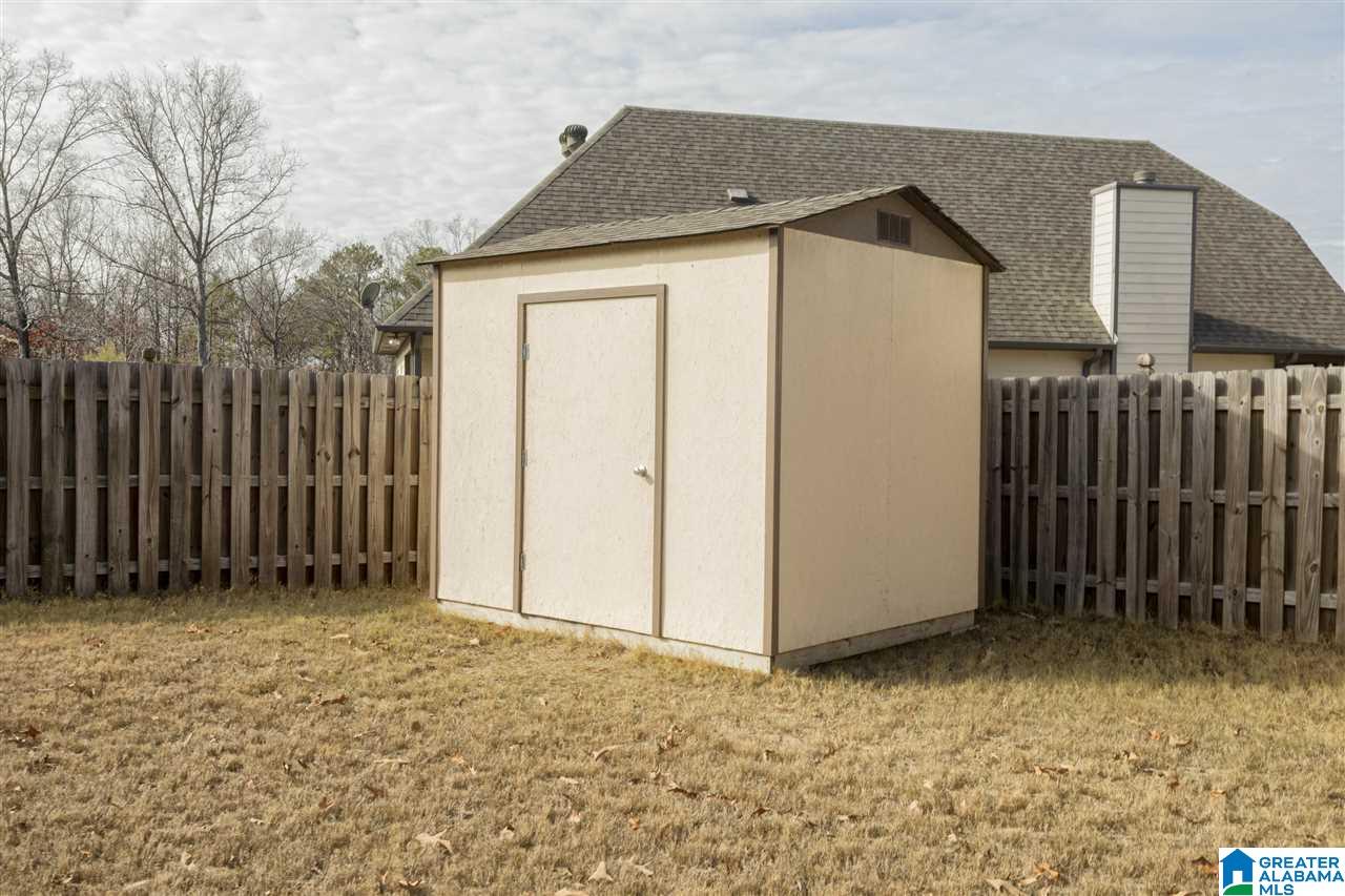 1073 Savannah Lane Calera, AL 35040 - Photo 9 of 49