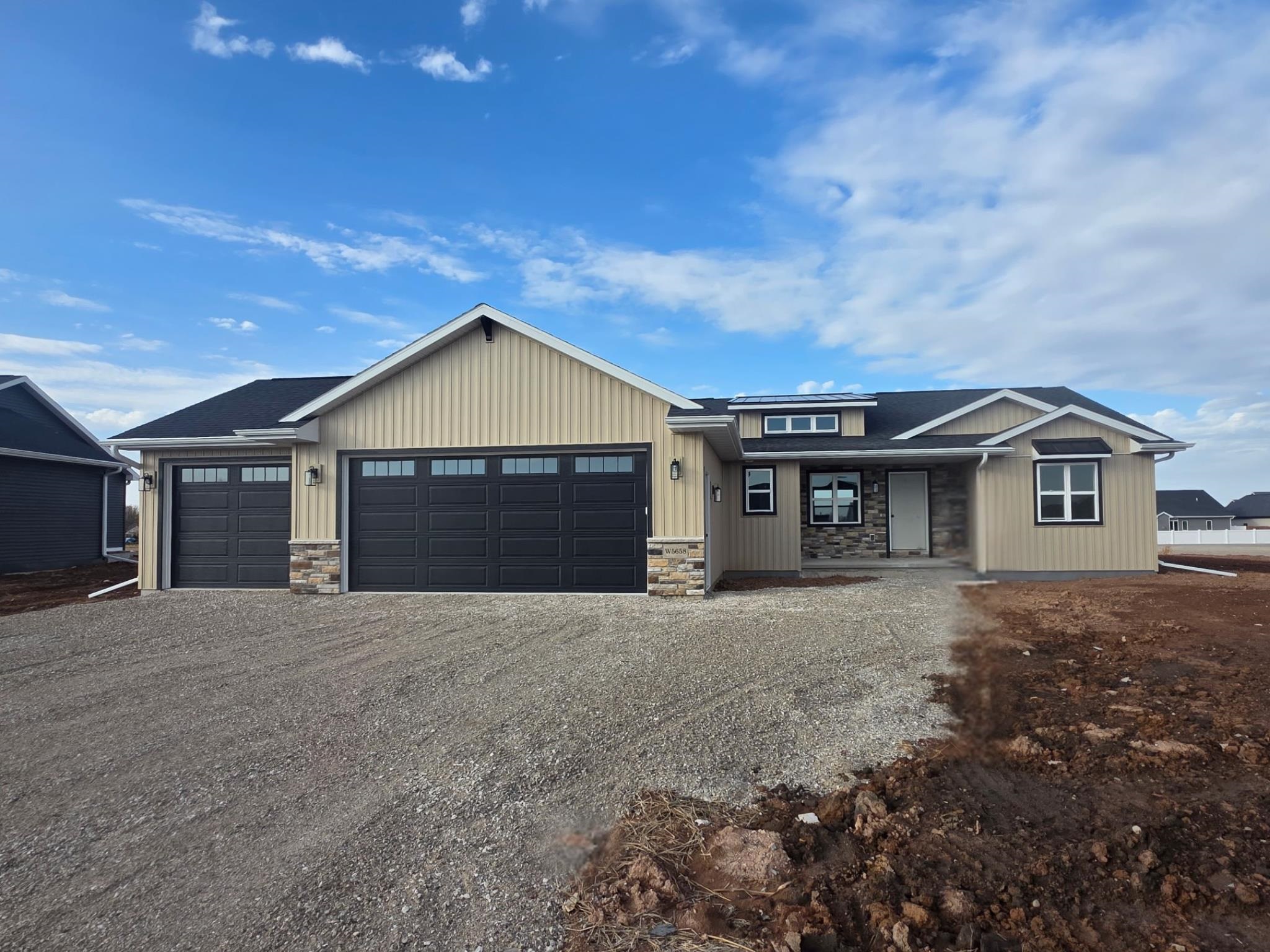 W5658 Tonys Way Appleton, WI 54915 - Photo 1 of 1