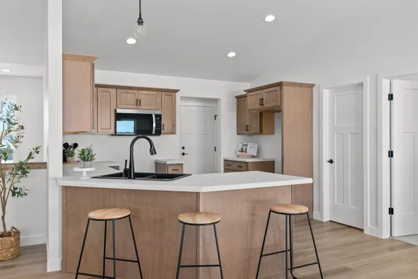$444,900 | W5658 Tonys Way, Appleton, WI 54915