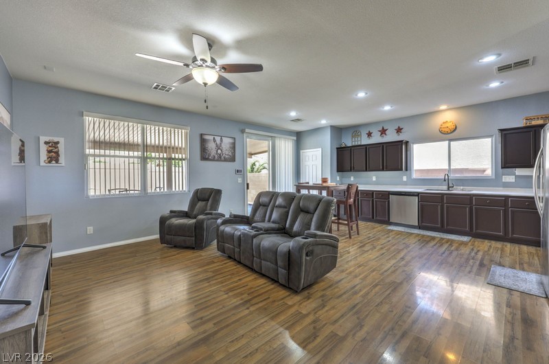 1017 Amber Gate Street Henderson, NV 89002 - Photo 9 of 32