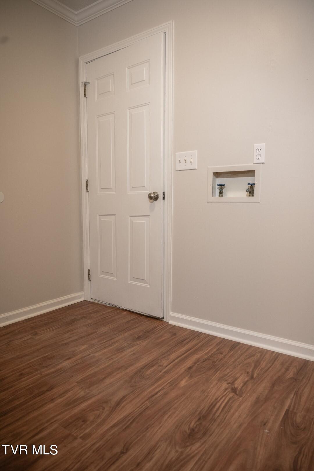 1466 Broad Street Elizabethton, TN 37643 - Photo 47 of 111 1466 Broad Street-49 (Large)