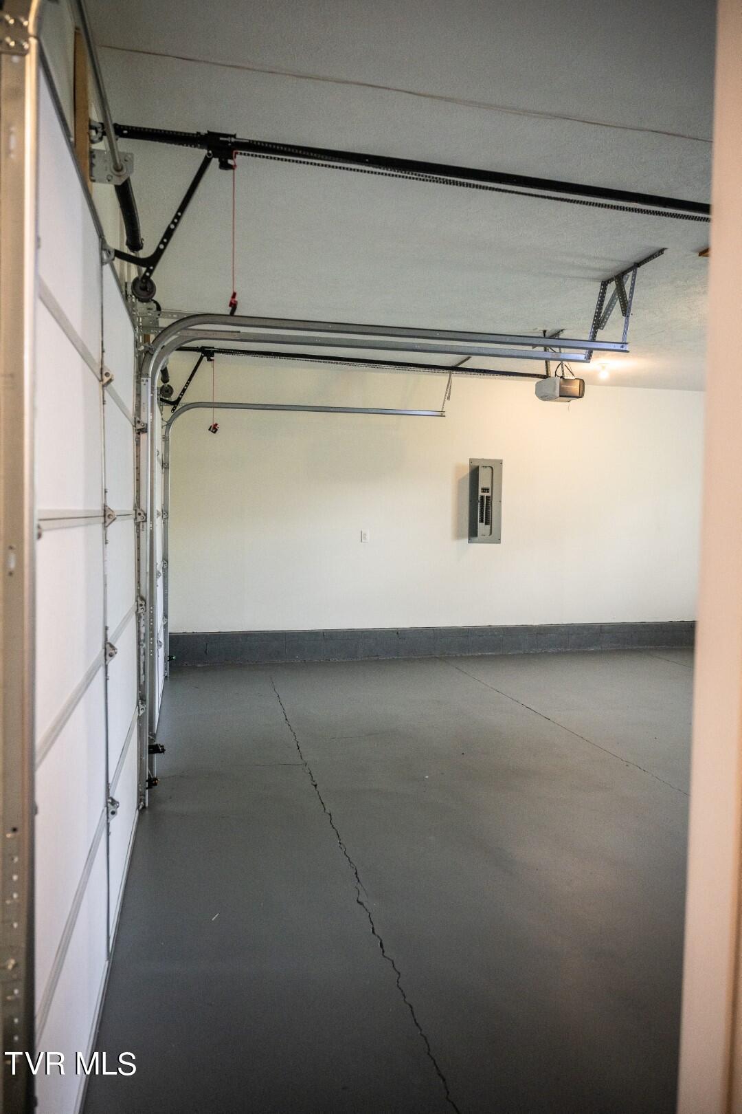 1466 Broad Street Elizabethton, TN 37643 - Photo 49 of 111 1466 Broad Street-51 (Large)