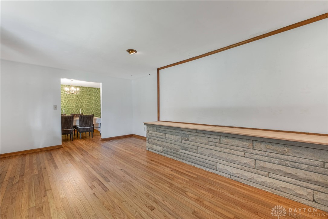 7368 San Fernando Road Huber Heights, OH 45424 - Photo 12 of 39
