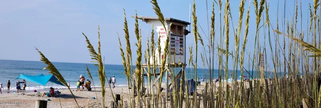 $1,758 | 4711 Azalea Landing Drive, Unit PERI, Wilmington, NC 28405