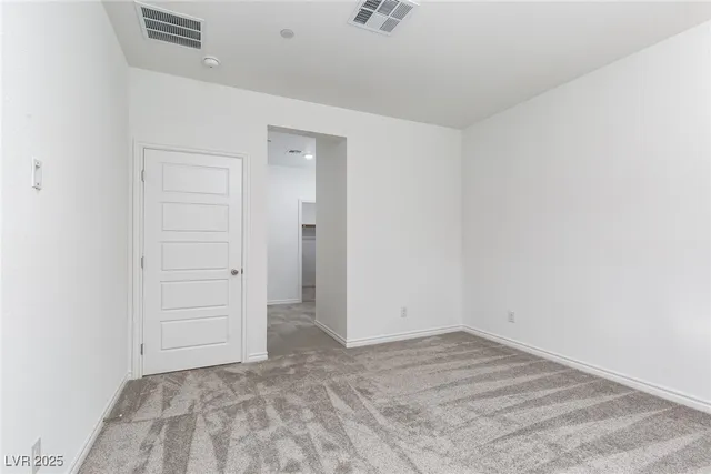 $2,096 | 2532 Vittora Pointe Street, Henderson, NV 89044