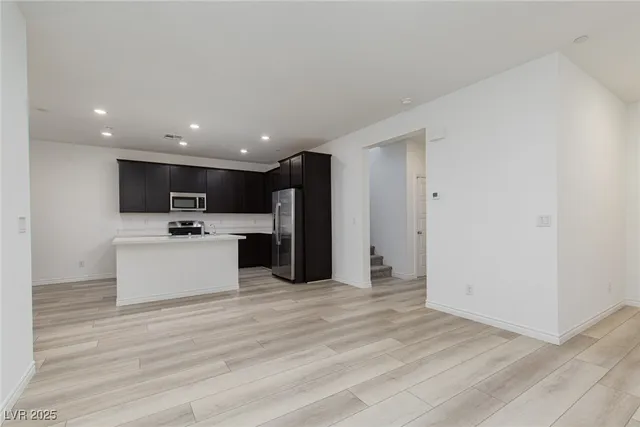 $2,096 | 2532 Vittora Pointe Street, Henderson, NV 89044