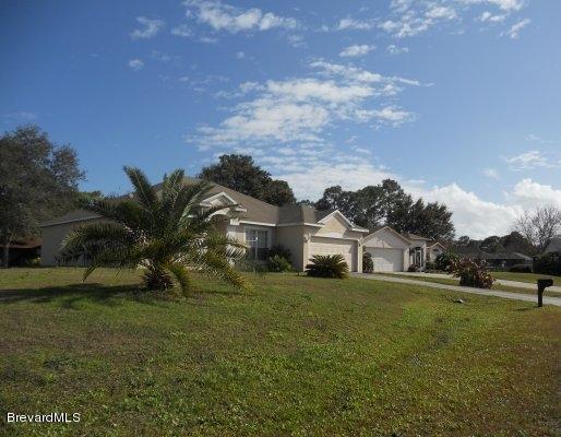 340 Trier Road Northwest Palm Bay, FL 32907 - Photo 2 of 17 TRIER CORNER LOT VIEW