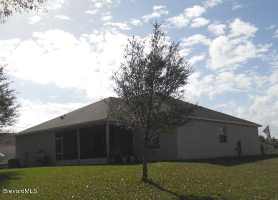 340 Trier Road Northwest Palm Bay, FL 32907 - Photo 3 of 17 TRIER BACK VIEW