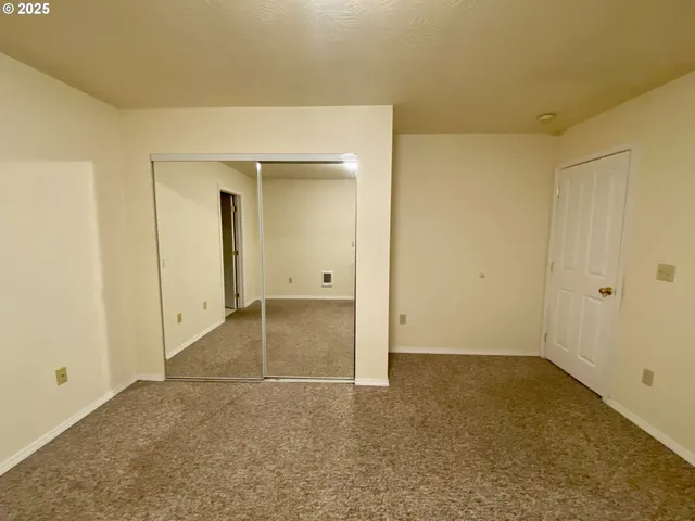 $349,000 | 405 South Wahanna Road, Seaside, OR 97138