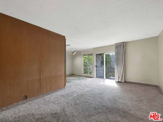 $575,000 | 3166 South Sepulveda Boulevard, Unit 22, Los Angeles, CA 90034