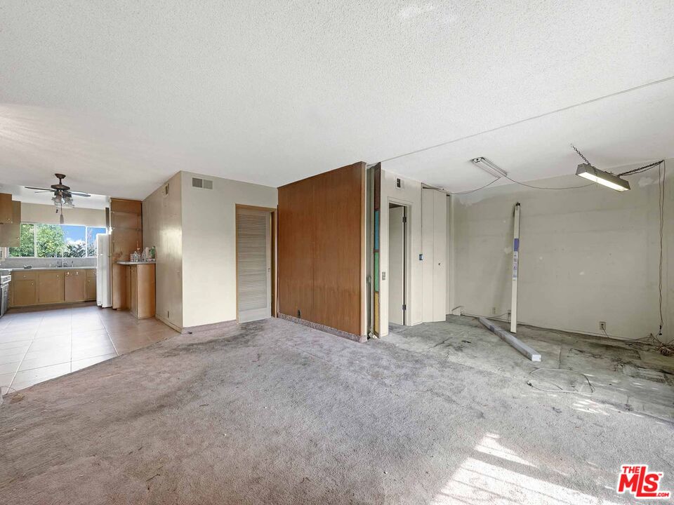 3166 South Sepulveda Boulevard, Unit 22 Los Angeles, CA 90034 - Photo 12 of 27