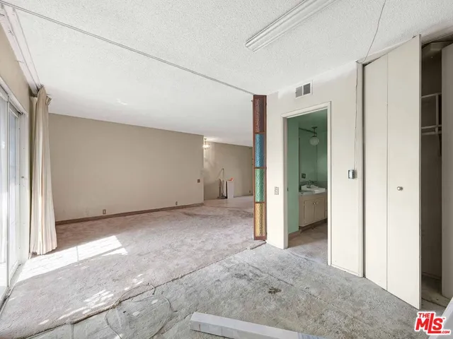 $575,000 | 3166 South Sepulveda Boulevard, Unit 22, Los Angeles, CA 90034