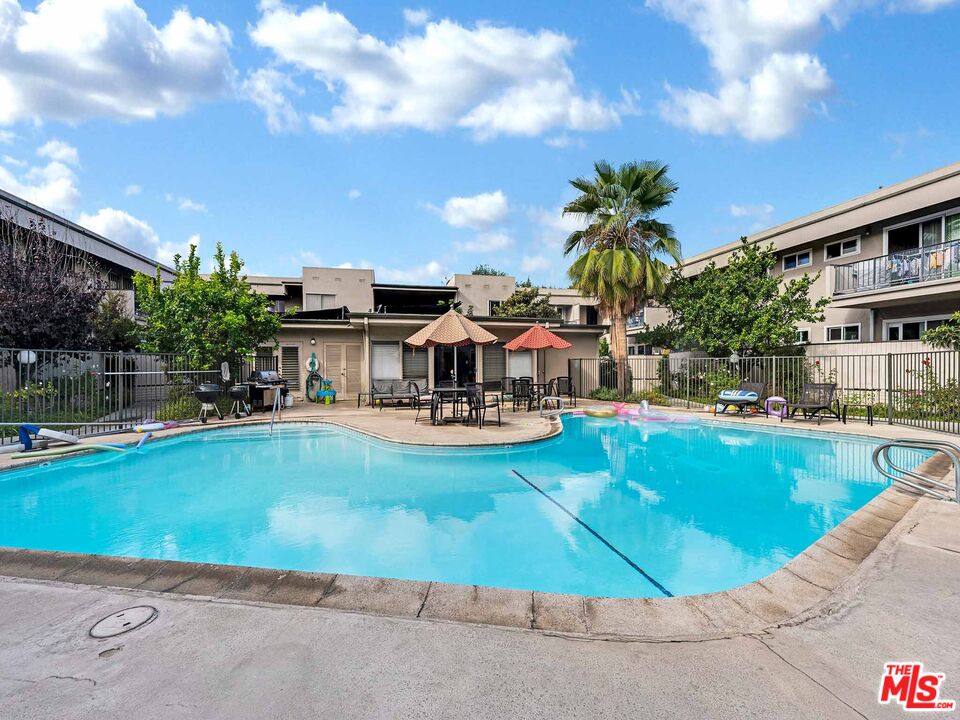 3166 South Sepulveda Boulevard, Unit 22 Los Angeles, CA 90034 - Photo 6 of 27