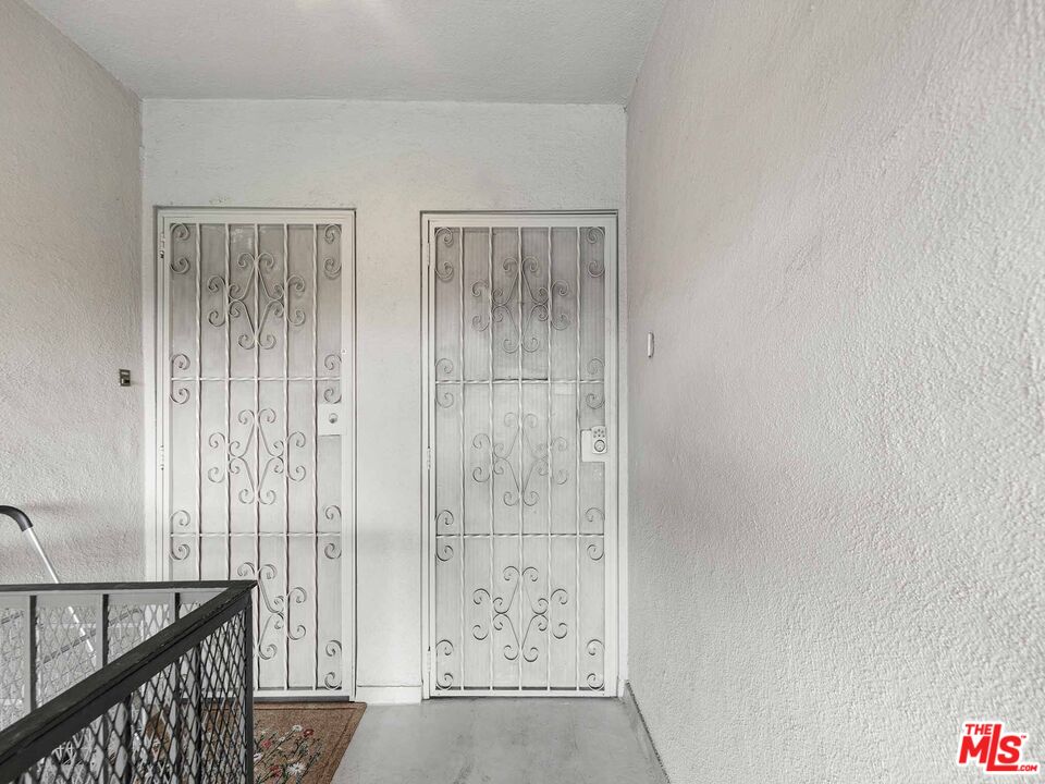 3166 South Sepulveda Boulevard, Unit 22 Los Angeles, CA 90034 - Photo 10 of 27