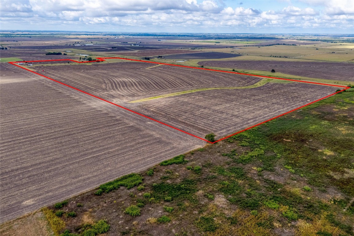 357 County Road 357 Granger, TX 76530 - Photo 5 of 19 a view of tennis court