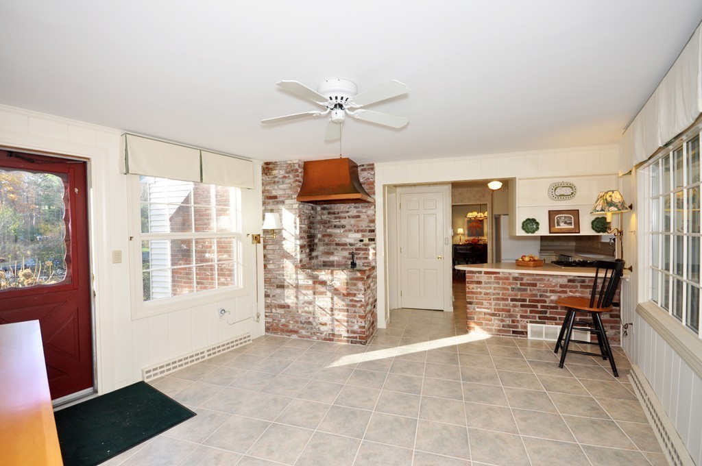 16 Francine Road Acton, MA 01720 - Photo 12 of 30 Gallery Image 12