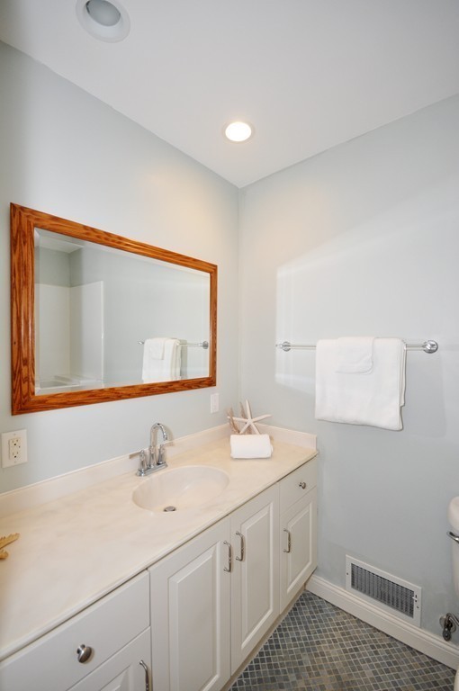 16 Francine Road Acton, MA 01720 - Photo 23 of 30 Gallery Image 23