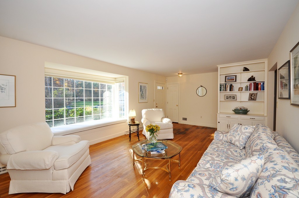 16 Francine Road Acton, MA 01720 - Photo 5 of 30 Gallery Image 5