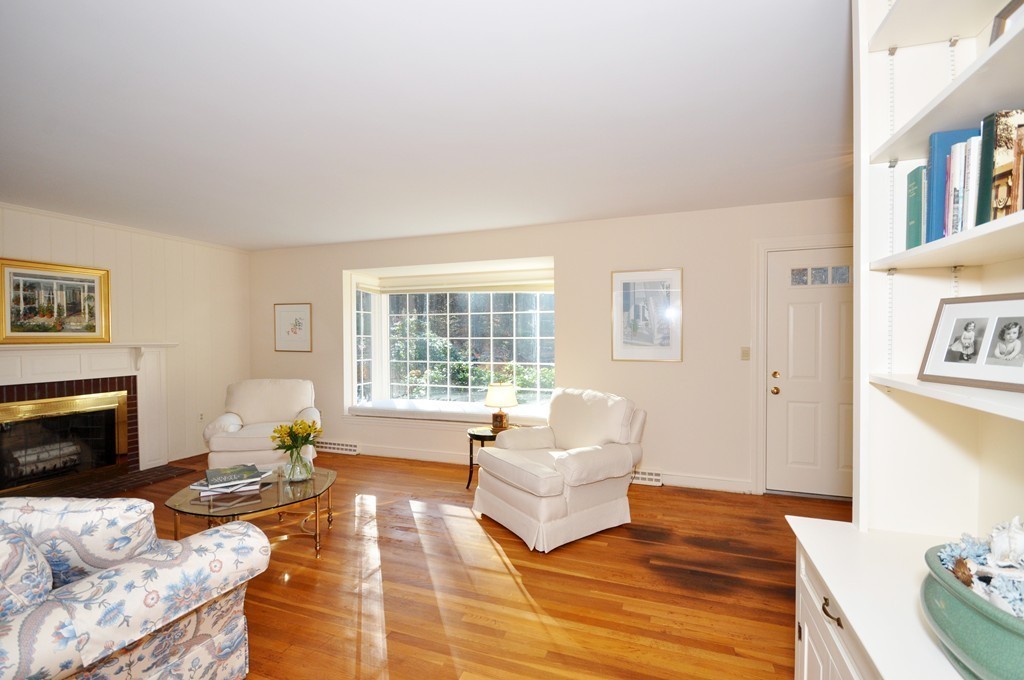 16 Francine Road Acton, MA 01720 - Photo 7 of 30 Gallery Image 7