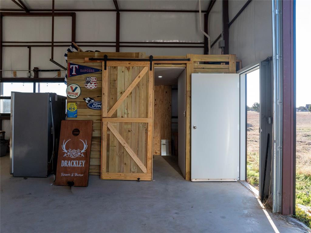 1065 Augustus Court Rio Vista, TX 76093 - Photo 12 of 14