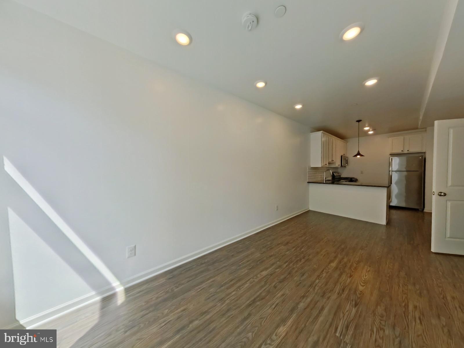 6619 Ridge Avenue, Unit 402 Philadelphia, PA 19128 - Photo 2 of 8 Gallery Image 2