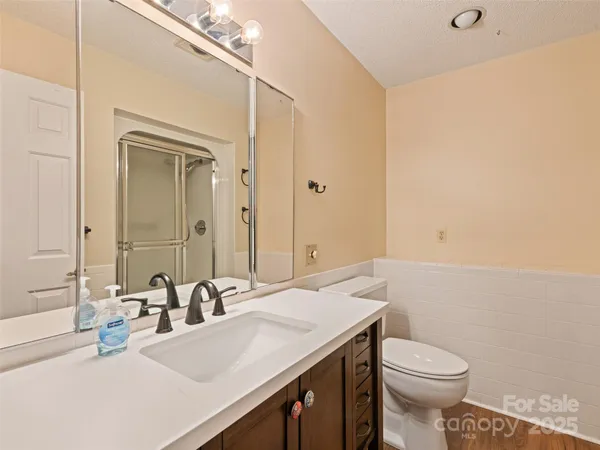 $550,000 | 602 Fleetwood Plaza, Hendersonville, NC 28739
