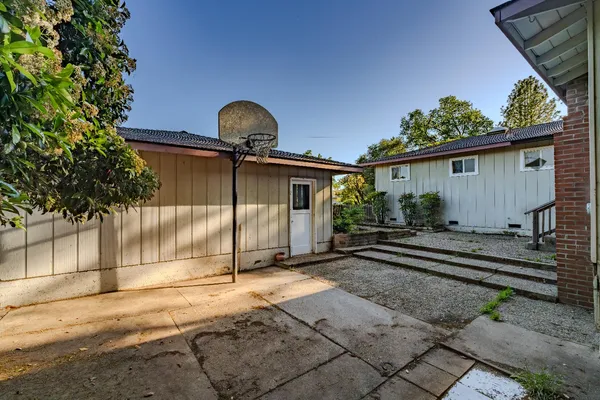$399,000 | 31 South Pioneer Circle, Jackson, CA 95642