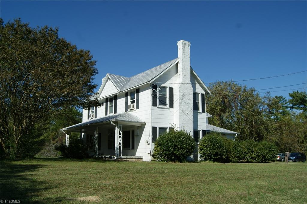 3489 Meadowbrook Drive Trinity, NC 27370 - Photo 1 of 20