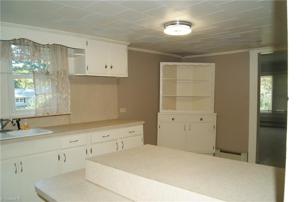 3489 Meadowbrook Drive Trinity, NC 27370 - Photo 7 of 20