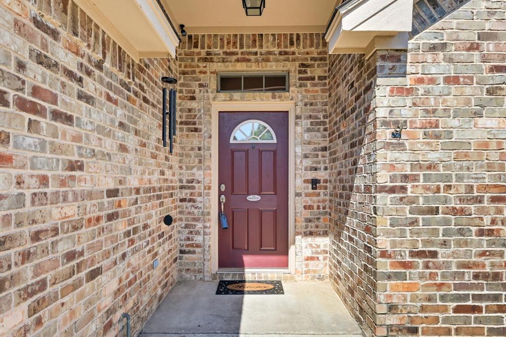 100 Turtle Dove Krum, TX 76249 - Photo 4 of 40 a view of a brick wall