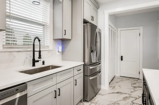 $6,500 | 815 Central Avenue, Dover, NH 03820