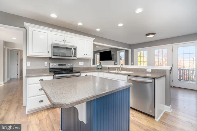 $450,000 | 8024 Yellowstone Drive, Harrisburg, PA 17112