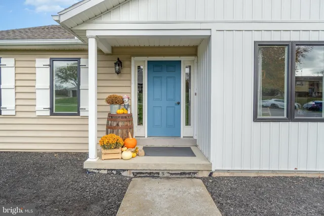 $450,000 | 8024 Yellowstone Drive, Harrisburg, PA 17112