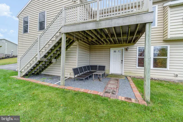 $450,000 | 8024 Yellowstone Drive, Harrisburg, PA 17112