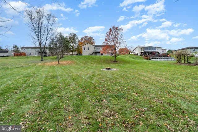 $450,000 | 8024 Yellowstone Drive, Harrisburg, PA 17112