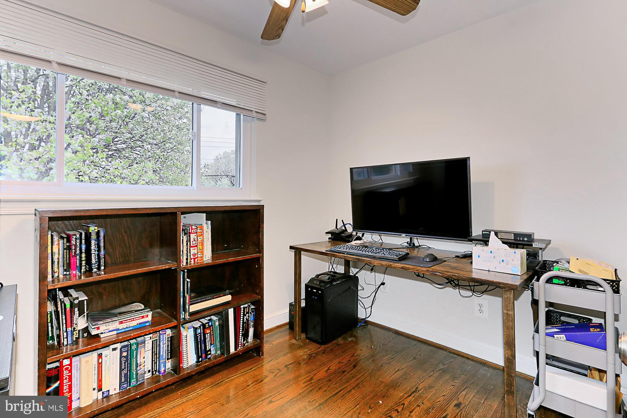 5906 Craig Street Springfield, VA 22150 - Photo 23 of 54 BR 3 with ceil fan/light and large picture window