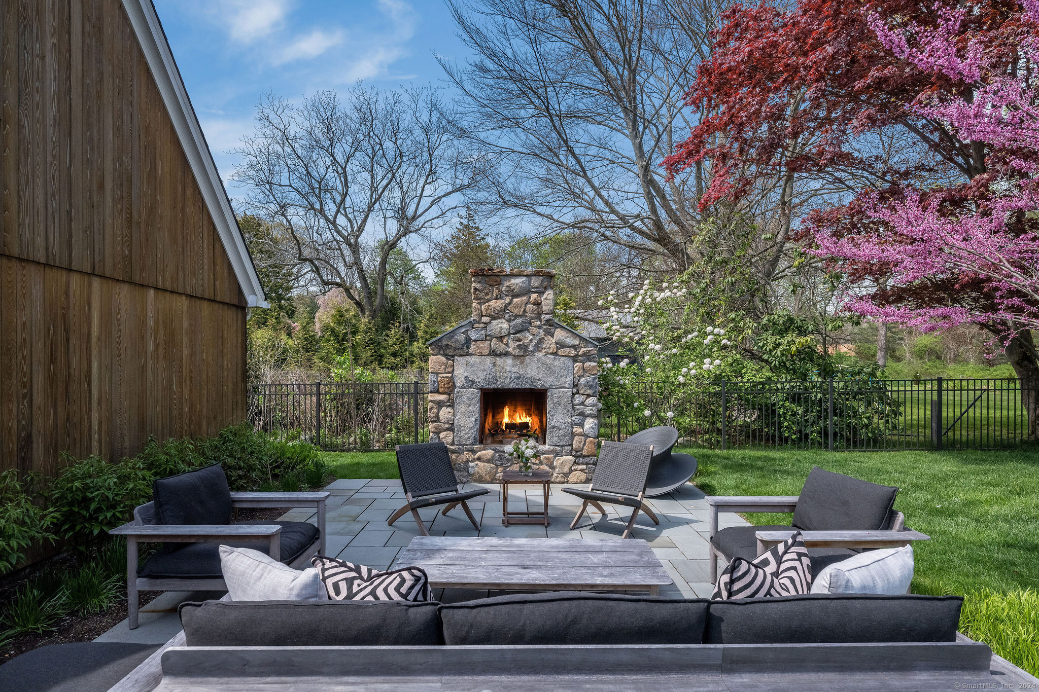 41 Liberty Street Madison, CT 06443 - Photo 5 of 36 Enjoy evenings by the fire