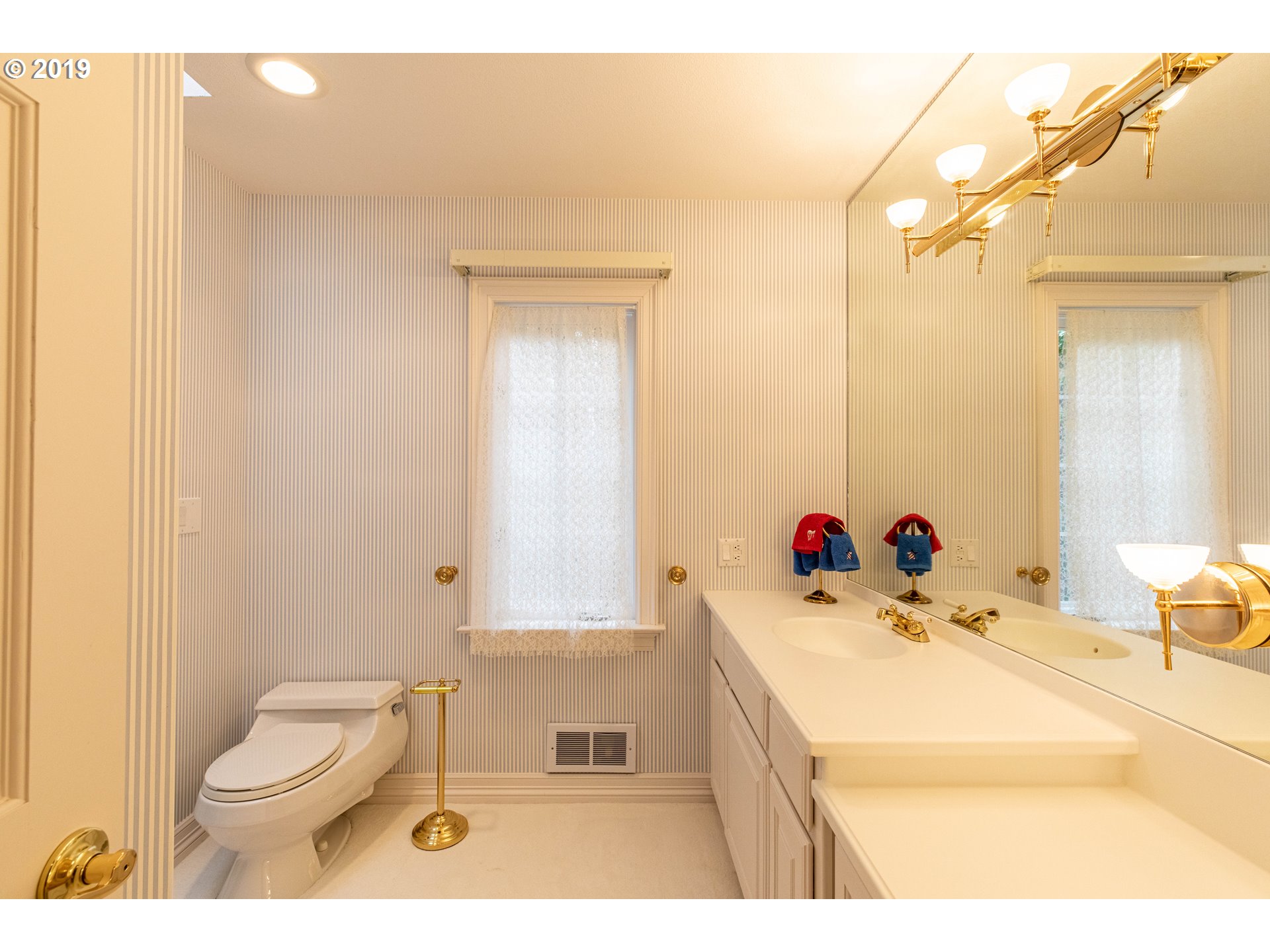 88791 Hull Loop Bandon, OR 97411 - Photo 23 of 32 Gallery Image 23