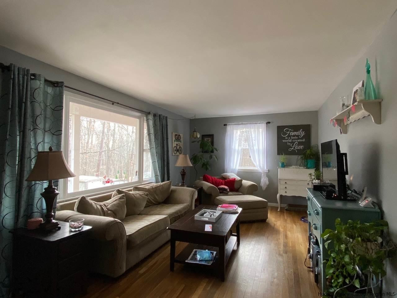 122 Hawleys Corners Road Highland, NY 12528 - Photo 4 of 21 Photo 4