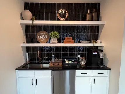 $4,500 | 1025 Massachusetts, Unit 302, Arlington, MA 02476