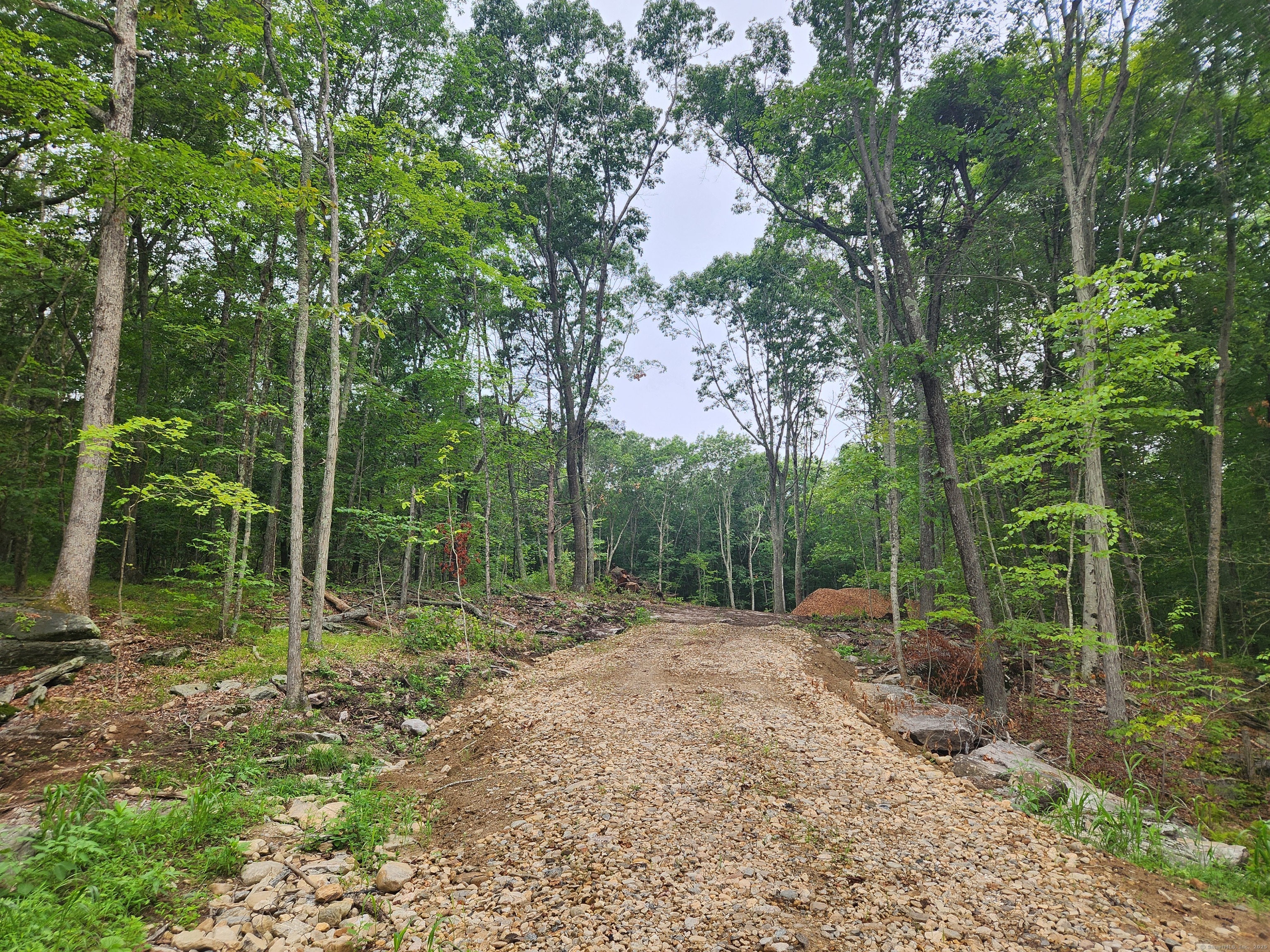 262 Highway 81 Killingworth, CT 06419 - Photo 10 of 11