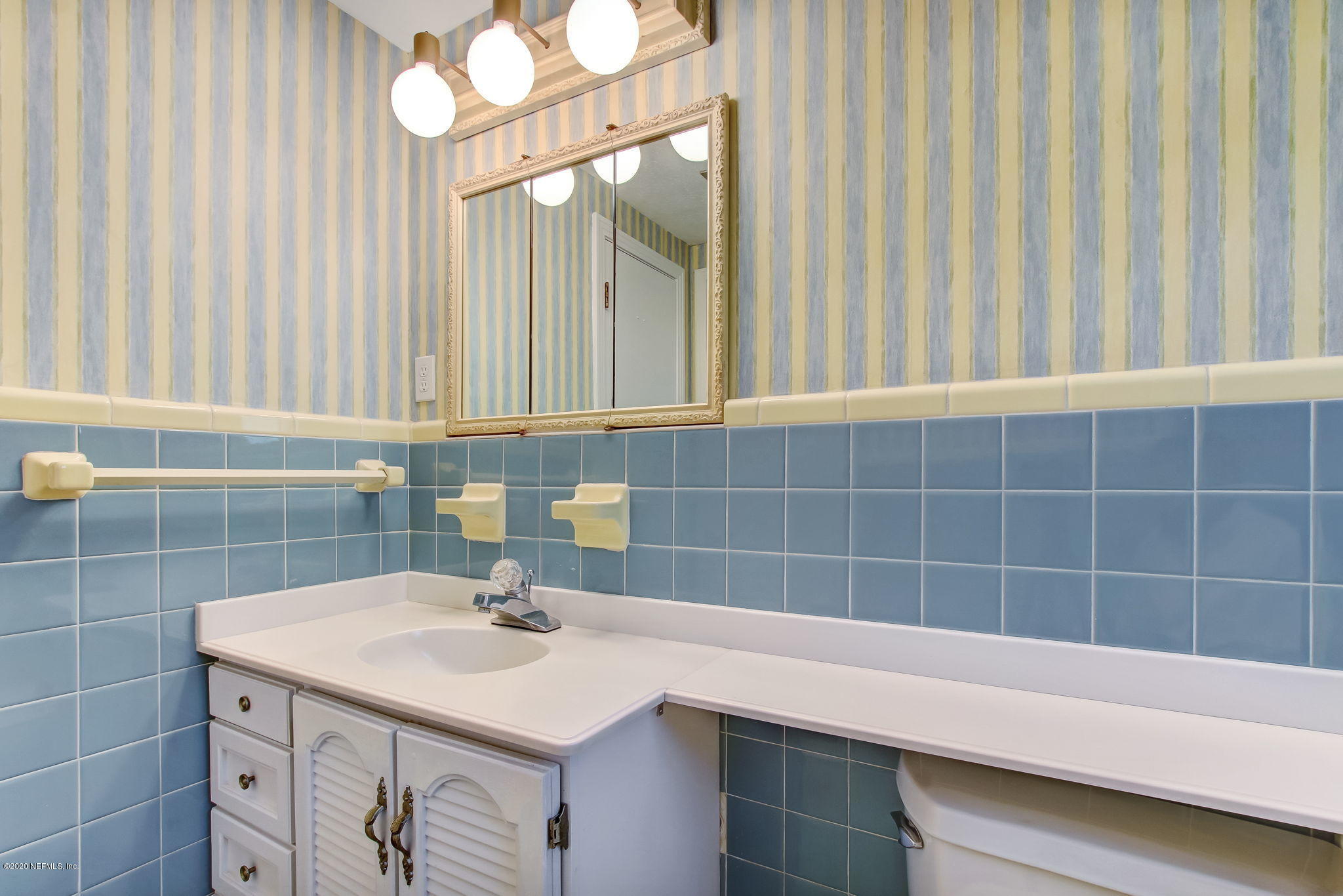 3427 Westover Road Orange Park, FL 32003 - Photo 73 of 94 the blue bathroom