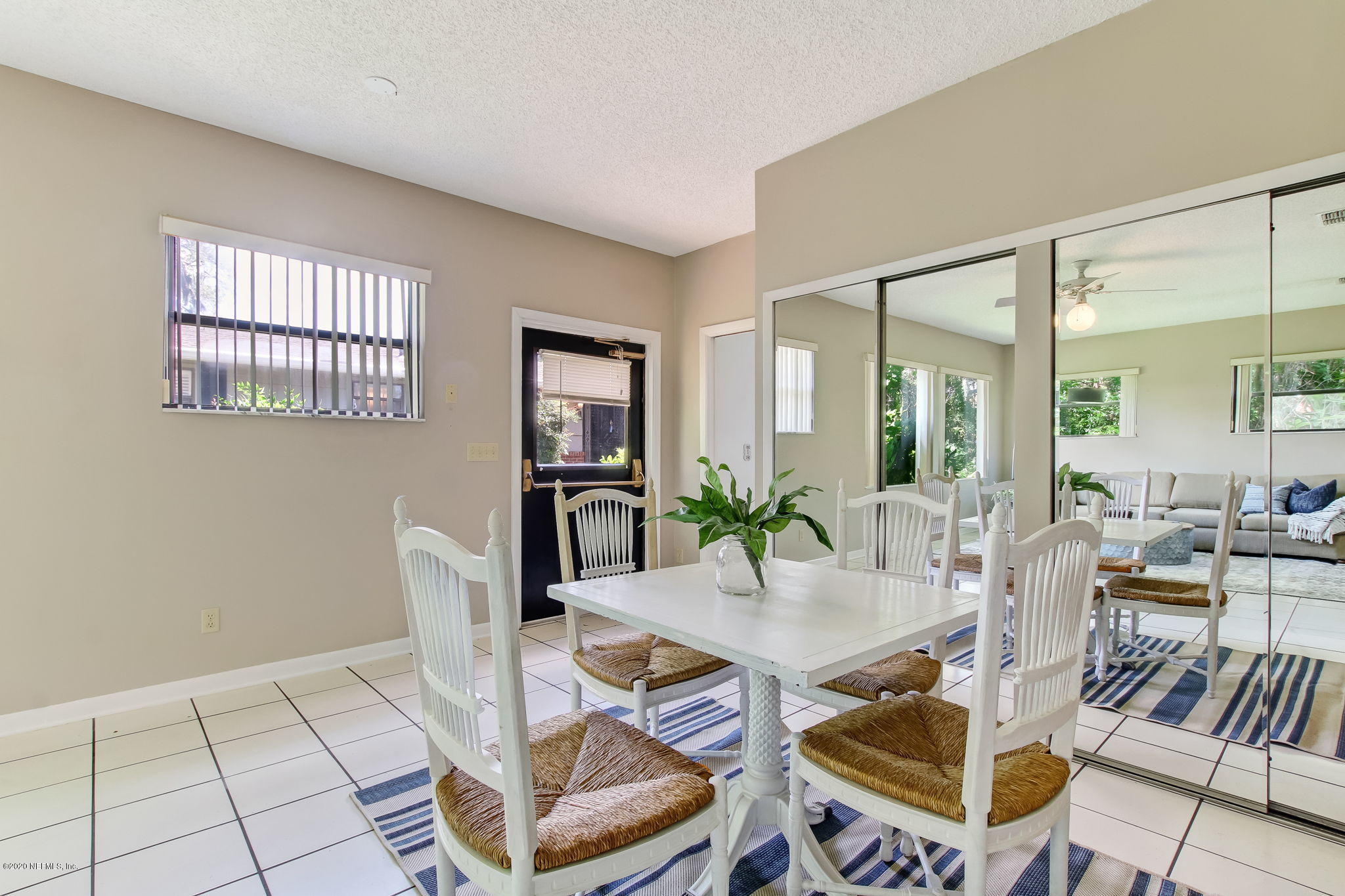 3427 Westover Road Orange Park, FL 32003 - Photo 87 of 94 Guest house dining