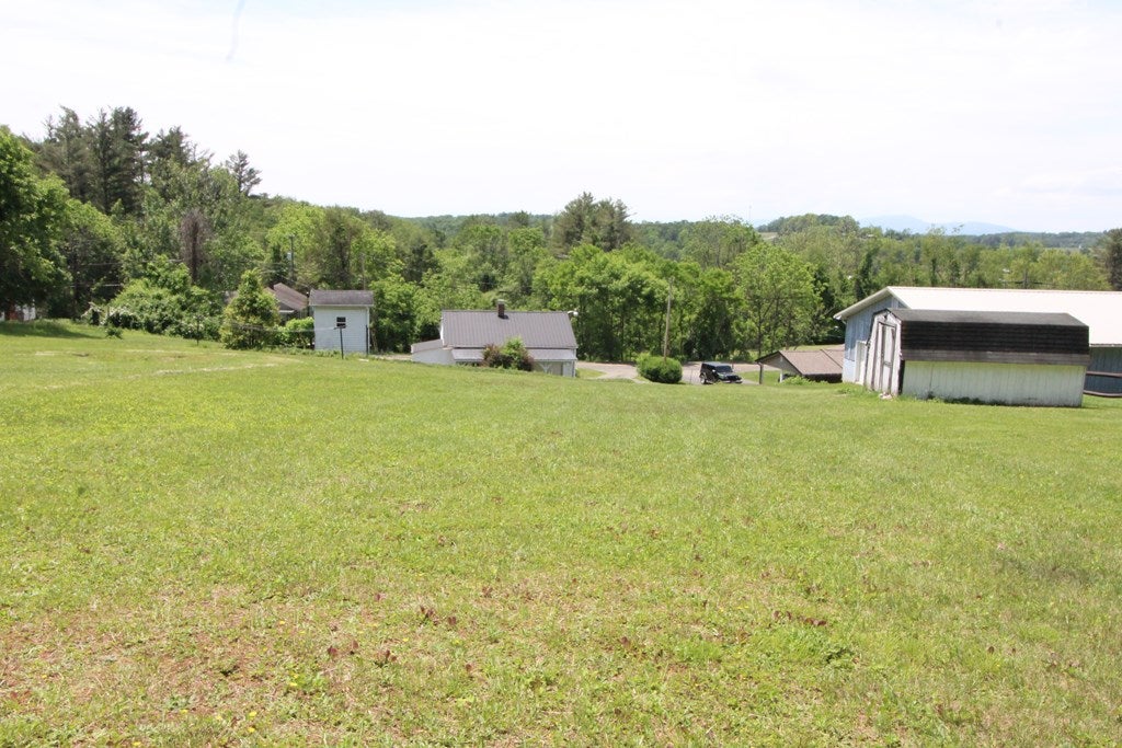 1065 Fairview Road Galax, VA 24333 - Photo 56 of 65 Gallery Image 56
