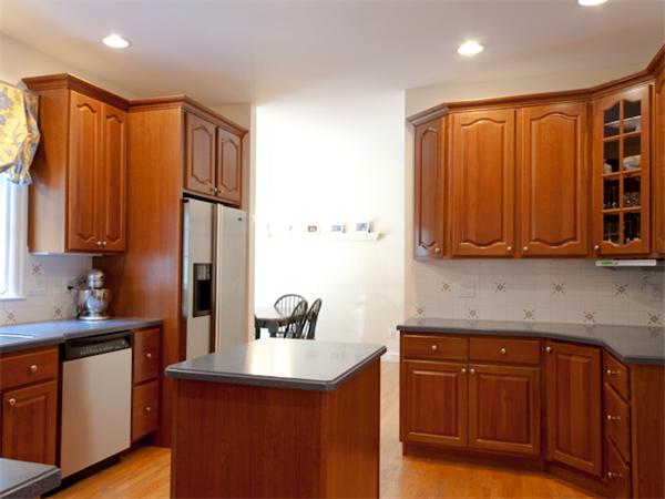 437 North Road Sudbury, MA 01776 - Photo 5 of 28 Gallery Image 5