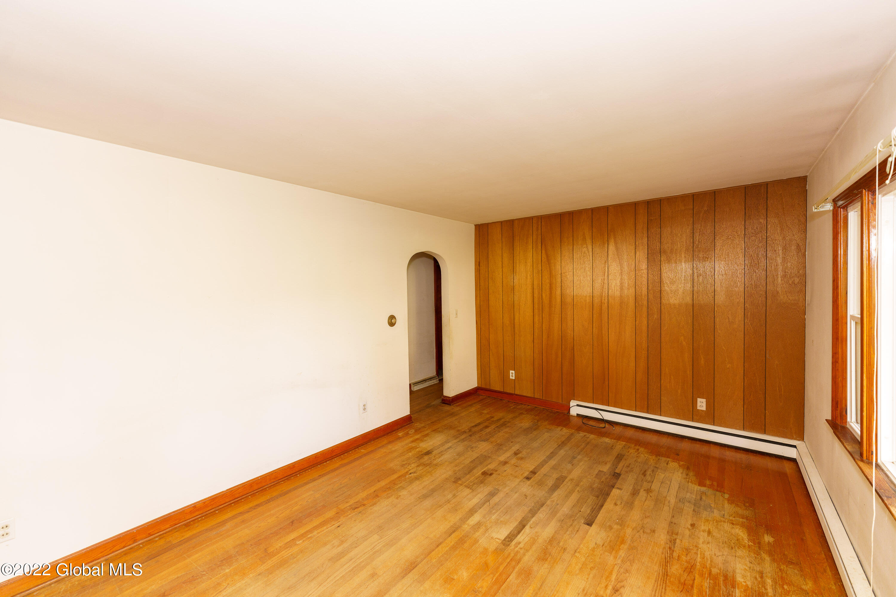 9 Danvers Road Altamont, NY 12009 - Photo 14 of 31 4 Livingroom 2