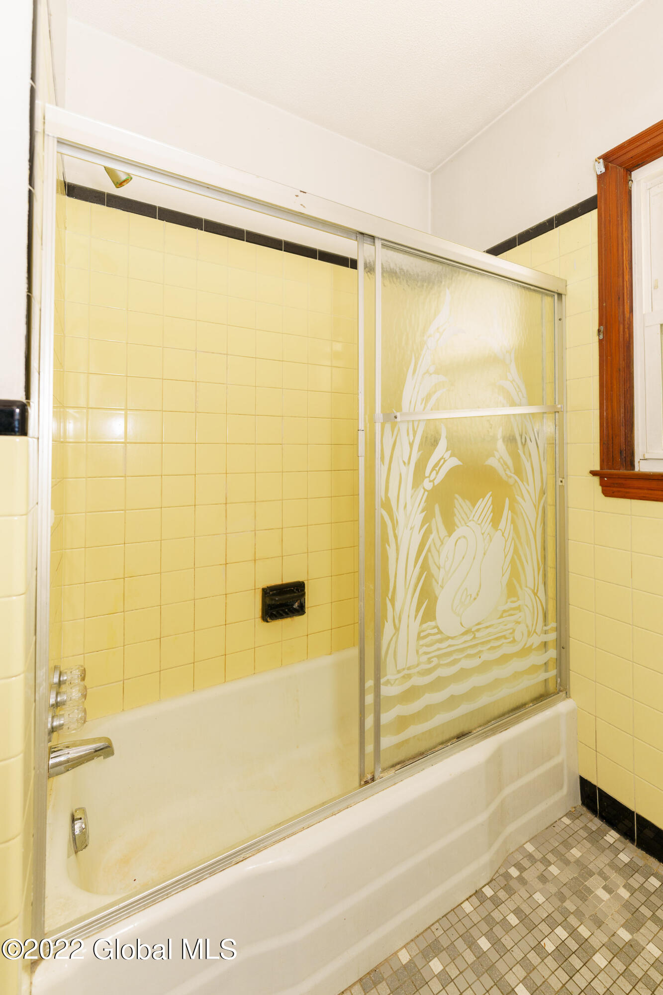 9 Danvers Road Altamont, NY 12009 - Photo 23 of 31 6 Bathroom 2