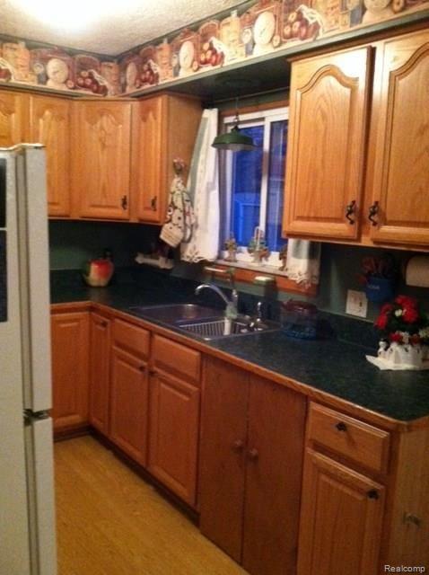 9587 Hilton Road Brighton, MI 48114 - Photo 13 of 13 Kitchen
